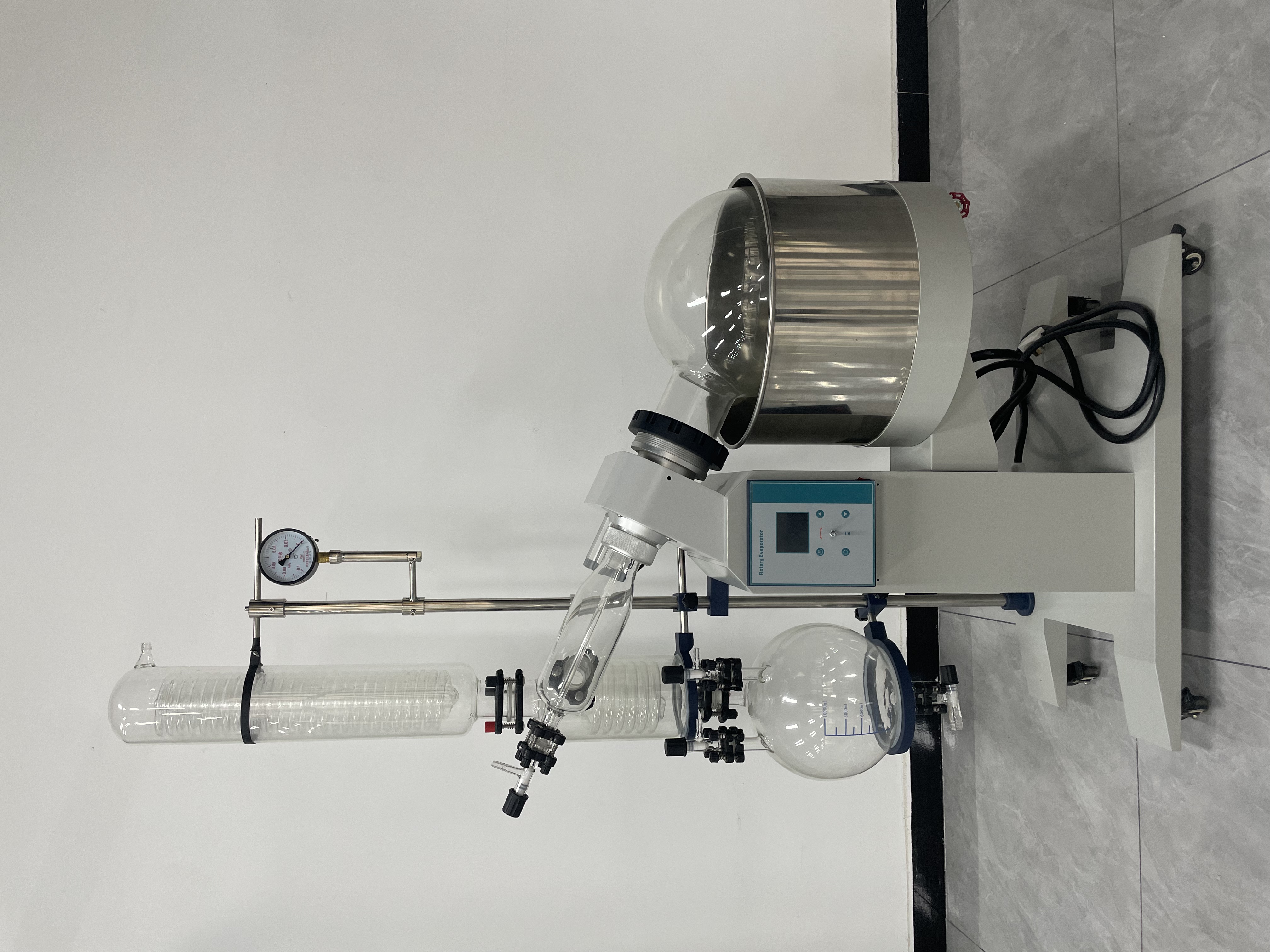 新型高效电动旋转蒸发仪